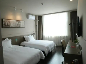 Jinjiang Inn Select Heze Dongming Coach Station Shuguangcheng