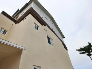 Yangyang Haegeum Pension