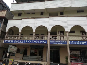Hotel Sagar Deluxe by Iroomz