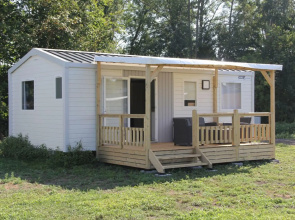 Chalet in Friesland Near Alde Feanen Park