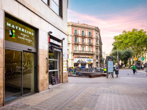 Apartamentos Mayerling Bisbe Urquinaona