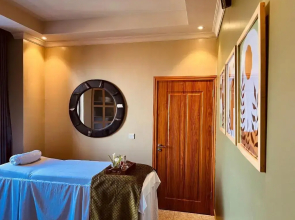 Urban Park Suites