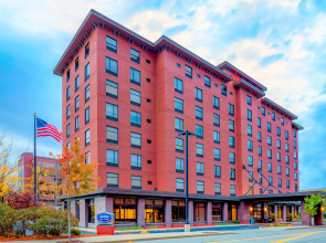 Hampton Inn & Suites Pittsburgh-Downtown