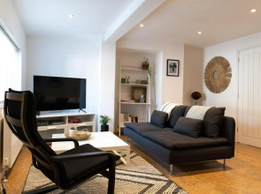 Bower Apartment