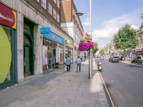 The Kensington High Street Apartment - FUL