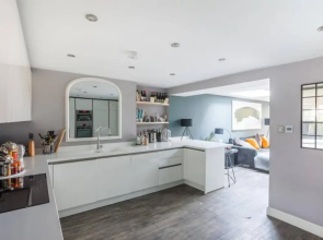 Central Garden Flat With Rooftop Terrace