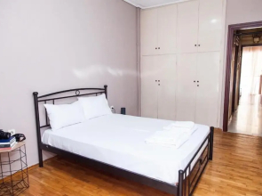 Fabulous Apartment in Pireaus