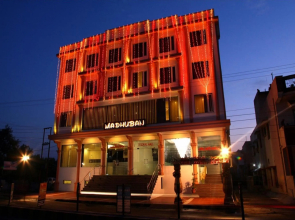 Hotel Madhuban