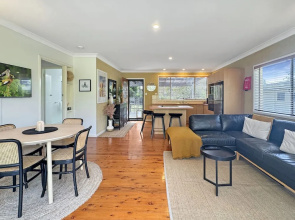 Pet-friendly 2-bed Beach House With Garden & BBQ