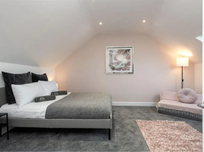 Huge 1-bed Apartment in Kent