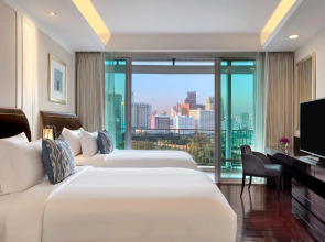 Dusit Suites Hotel Ratchadamri, Bangkok