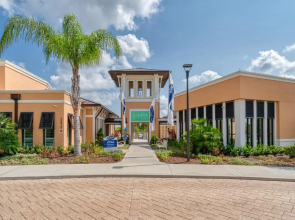 Elegant Brand New Nine Bedrooms House with Private Pool at Solara Resort 8929