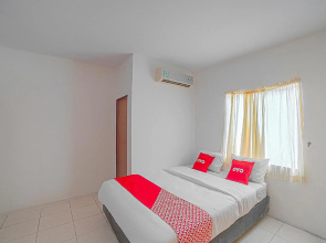 OYO 90637 Rumah Ni Karo
