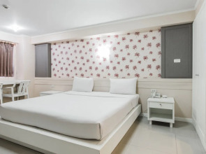 Convenient Park Bangkok Hotel