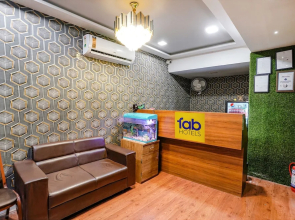 Fabhotel Crescent