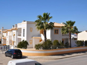 Vila Sul Apartments by OCvillas