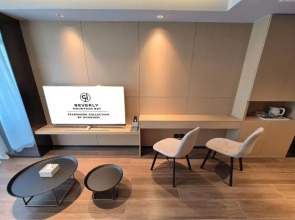 Beverly Mountain Bay, Trademark Collection By Wyndham