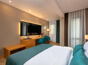 Pukka Boutique Hotel