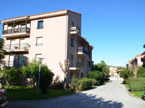 Appartement 2 pièces, parking, balcon, proche plage