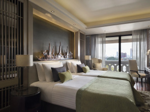 Anantara Riverside Bangkok Resort