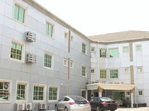 Bestway Luxury Suites