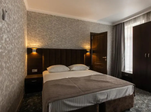 Family Hotel