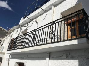 House With 3 Bedrooms in Pampaneira, With Wonderful Mountain View, Fur