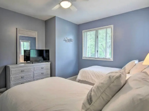 1 Mi to Bethany Beach: Quiet Home w/ Pool Access
