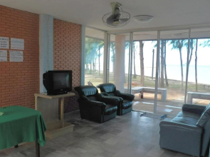 Cha-Am Royal Beach Hotel