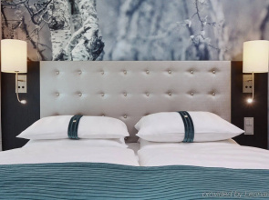 Отель Premier Inn Berlin Alexanderplatz