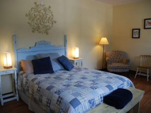 Victoria Falls House Inn
