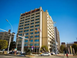 GreenTree Eastern Hotel (Fuyang Railway Station Guoyang South Road)