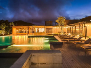 The Gallery Hotel Nai Harn
