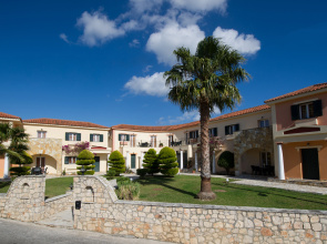 Elanthi Village Hotel