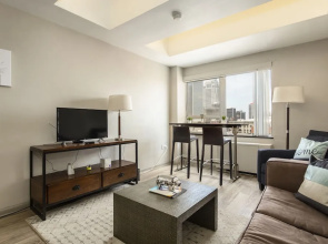 TWO Luxurious 1 BR CozySuites in Downtown Louisville