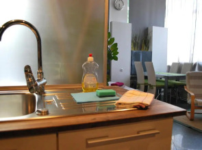 Apartment Center 25