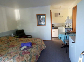 Milang Lakes Motel