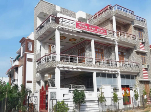 Gaurav Guest House by OYO Rooms