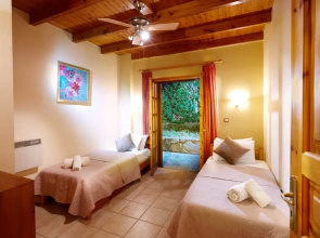 disCrete Villa Arete
