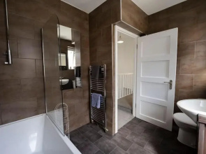 Spacious Holiday Home in Porthcawl