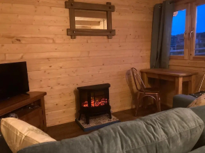 Captivating 1-bed Lodge in Chesterfield