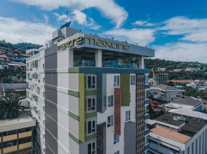 MaxOneHotels.com at Jayapura