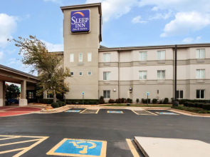 Sleep Inn & Suites