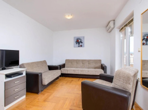 Amazing Apartment in Radici With Wifi and 2 Bedrooms