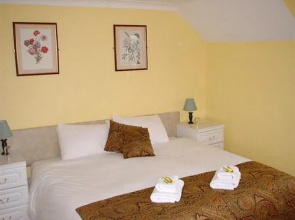 Fairway Lodge
