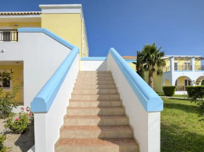 Corali Apartments
