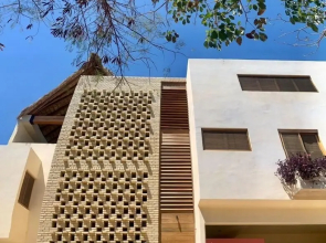 Casa Borka LUXURY FULLY FURNISHED BEACH CONDOS WITH POOL