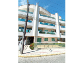 Ar 001 Amplio Dpto Con Patio Privado Excelente Ubicación Céntrica