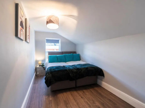 Beach Location & Contractors & Leisure & Parking