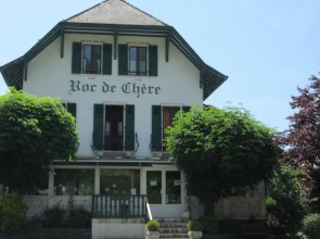 Hôtel Le Roc de Chere